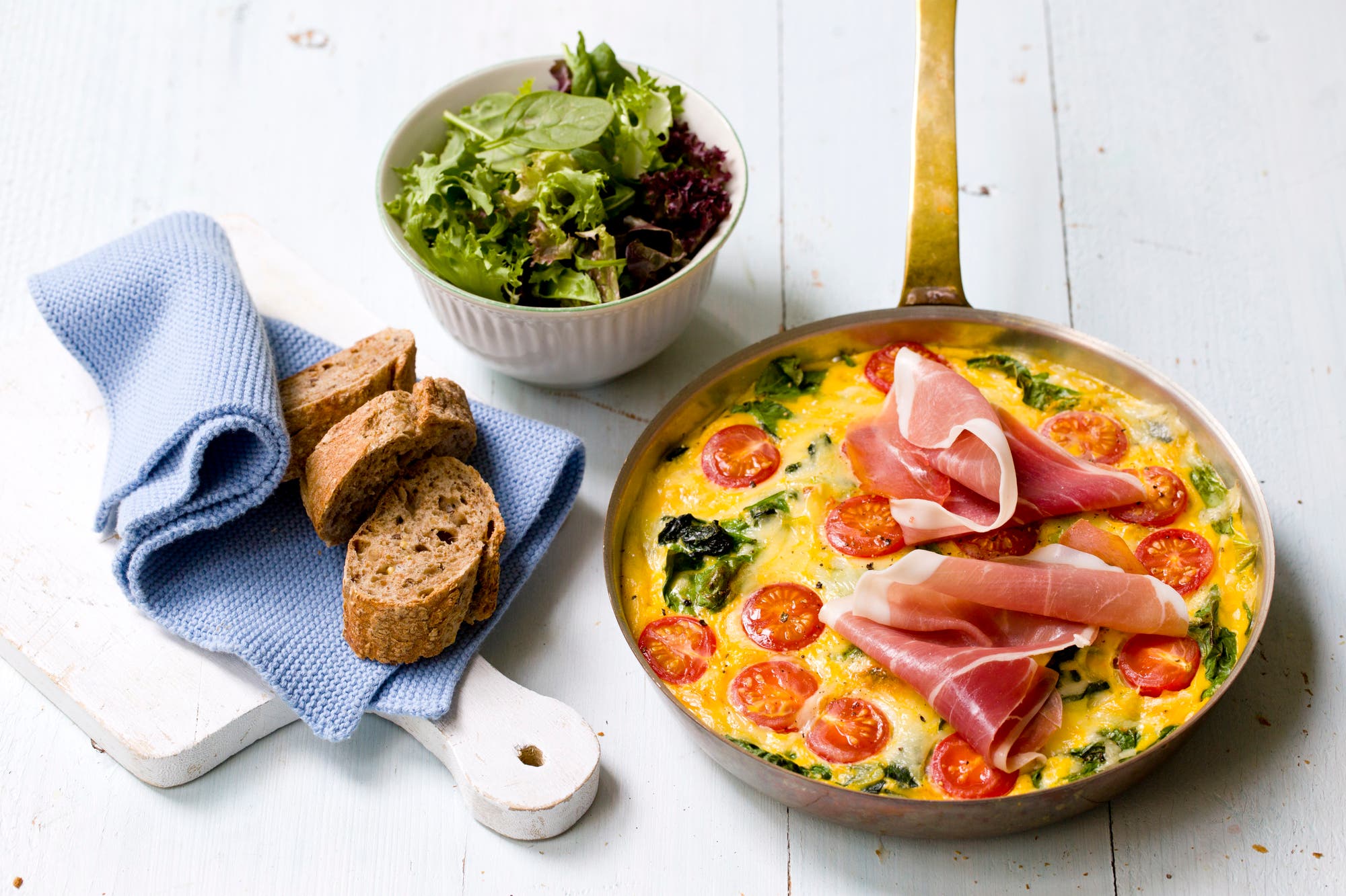 Omelett med ost og spekeskinke