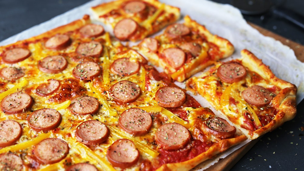 Pølsepizza