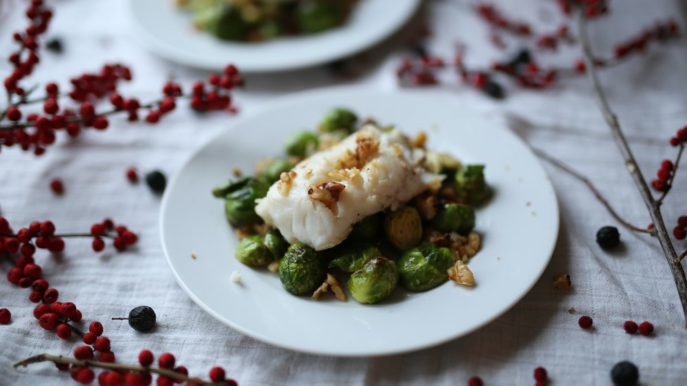 Torsk med bakte rosenkål