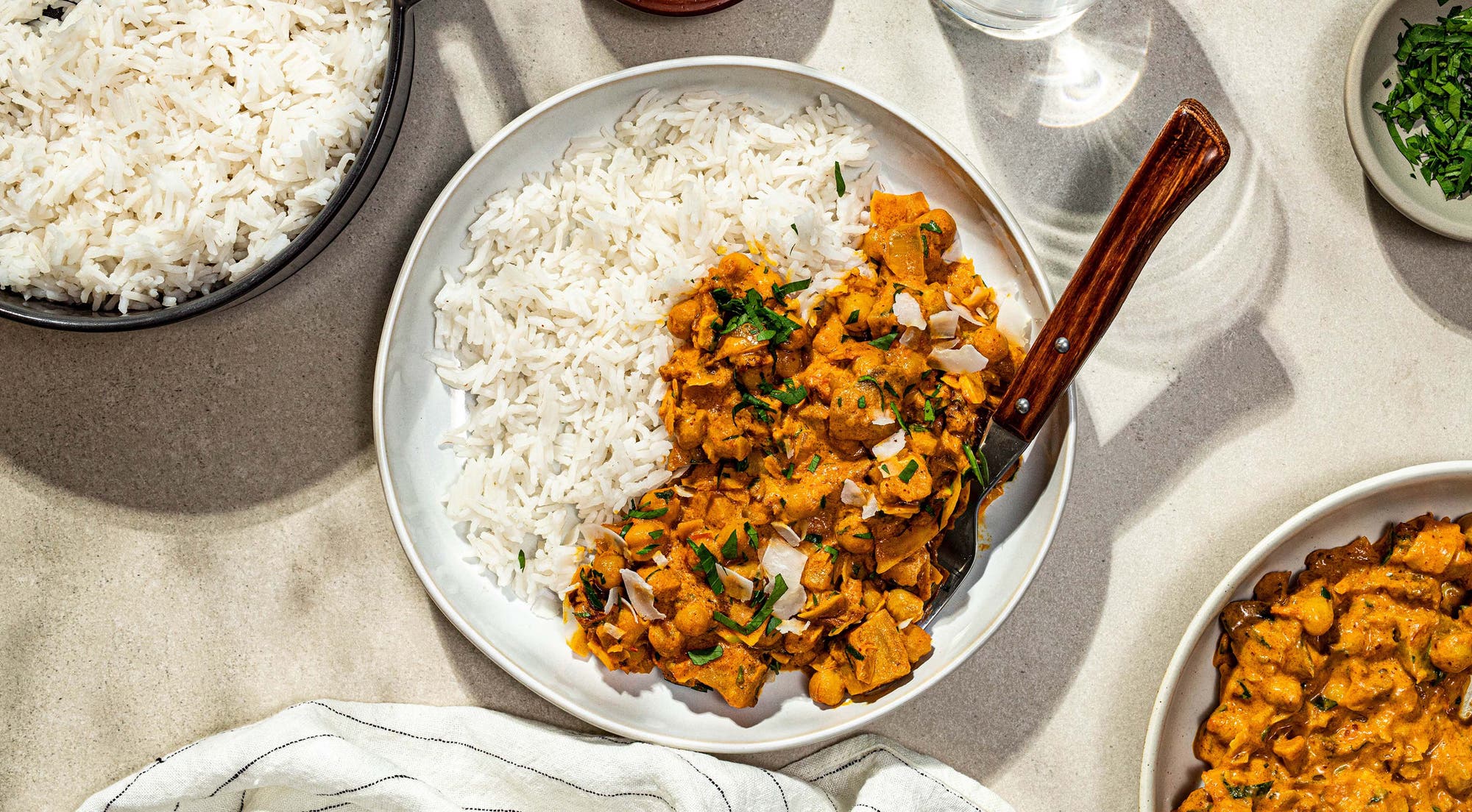 Kikertcurry med kokosris