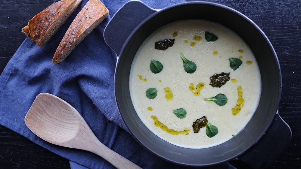 Sellerisuppe med pesto