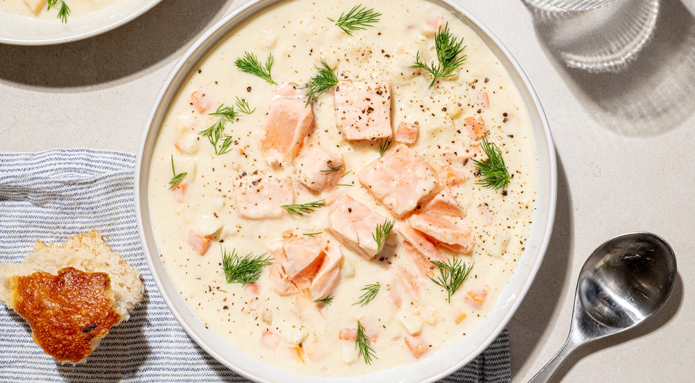 Rask fiskesuppe med laks